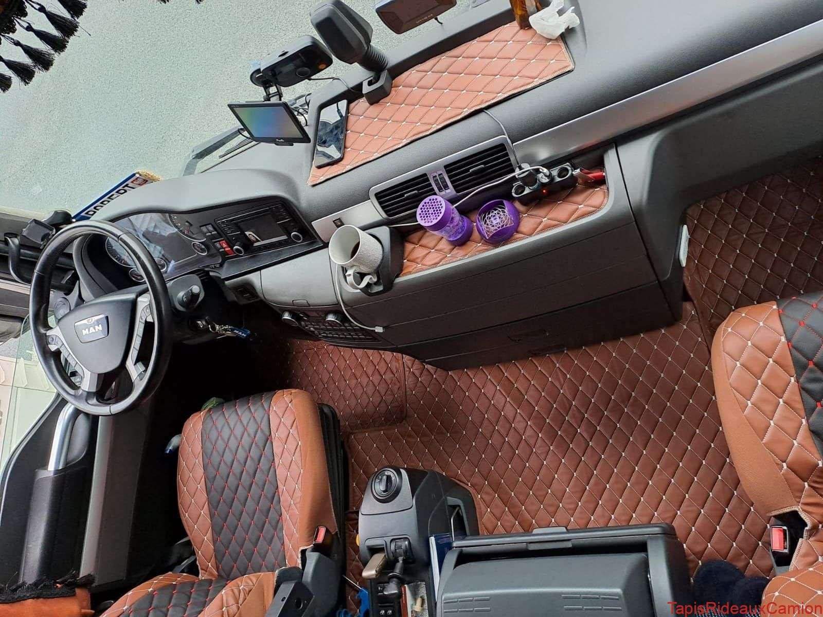 intérieure complet en similicuir marron man tgx avec deux tiroirs centrale